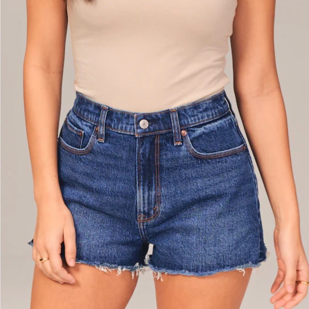 Abercrombie & Fitch Womens 4 Curve Love High Rise Mom Shorts Cut Off